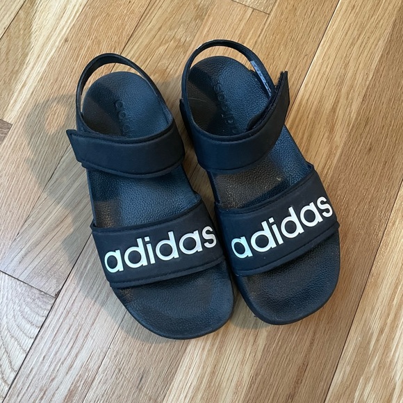 Adidas Velcro Sandals - Picture 1 of 8
